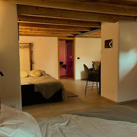 La Famille D'Evian Hotel Villeneuve Exterior photo