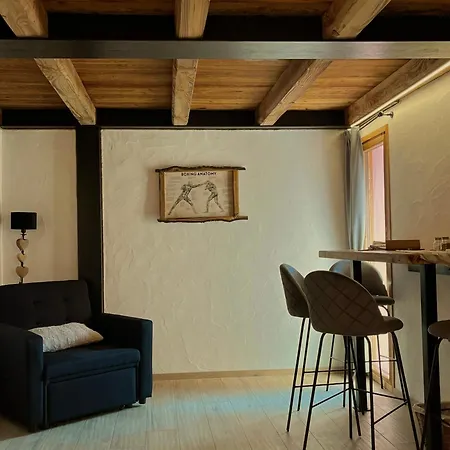 La Famille D'Evian Hotel Villeneuve Exterior photo