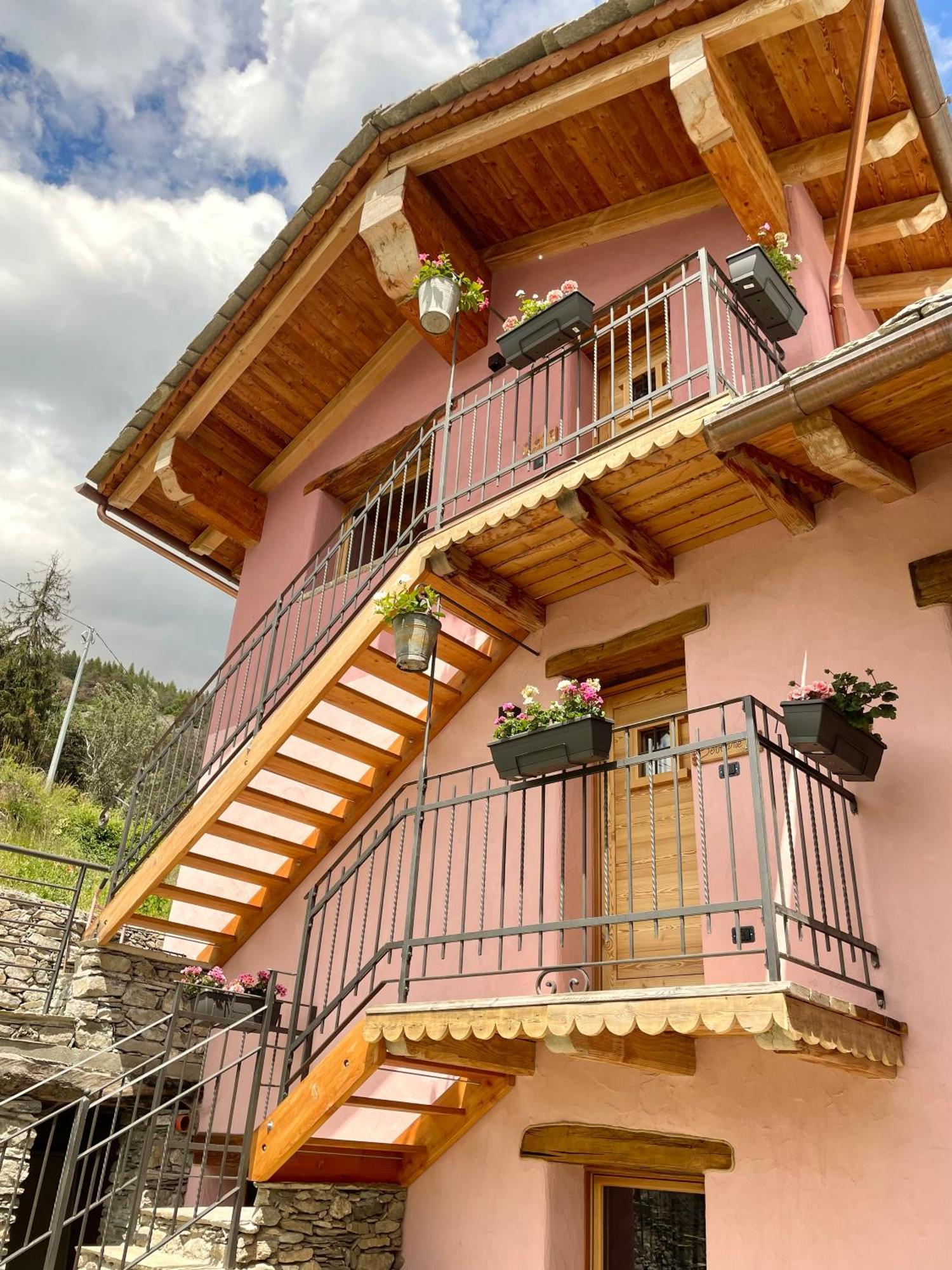 Guest house La Famille D'evian Villeneuve